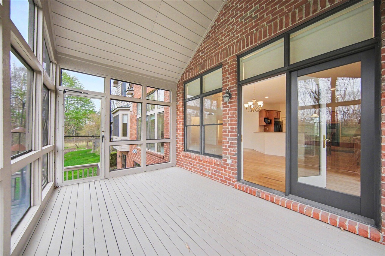 5496 Pinnacle Court, Ann Arbor, MI, 48108-8663