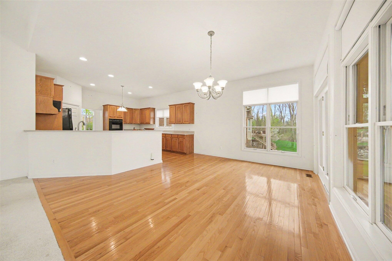 5496 Pinnacle Court, Ann Arbor, MI, 48108-8663