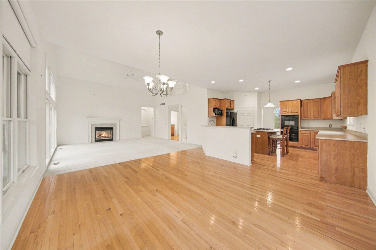 5496 Pinnacle Court, Ann Arbor, MI, 48108-8663