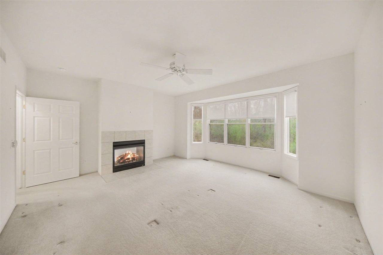 5496 Pinnacle Court, Ann Arbor, MI, 48108-8663