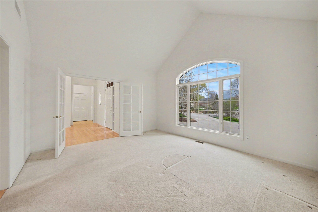 5496 Pinnacle Court, Ann Arbor, MI, 48108-8663