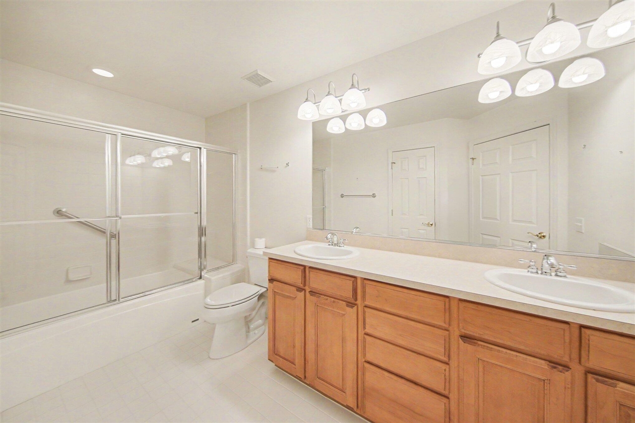 5496 Pinnacle Court, Ann Arbor, MI, 48108-8663