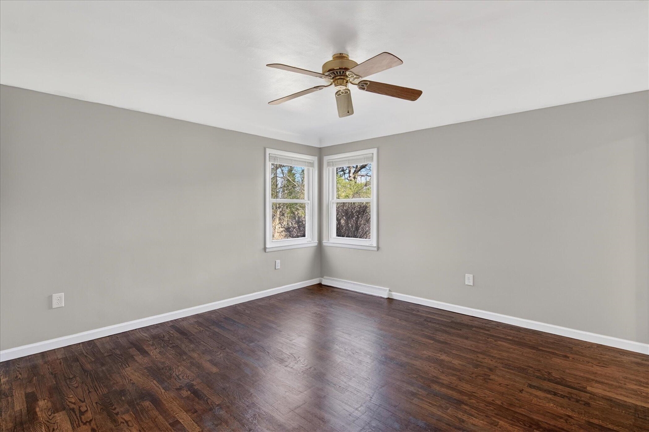 2883 W Parnall Road, Jackson, MI, 49201-9082