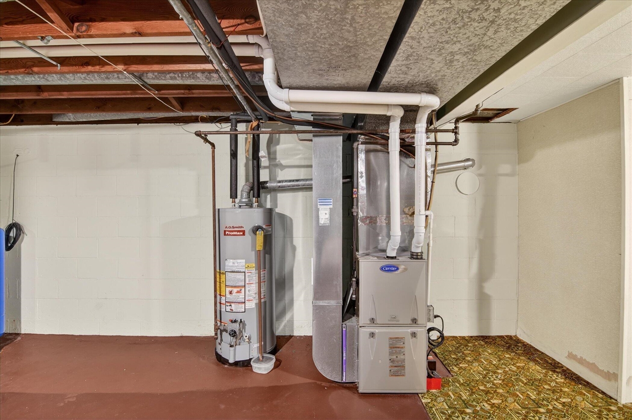 2883 W Parnall Road, Jackson, MI, 49201-9082
