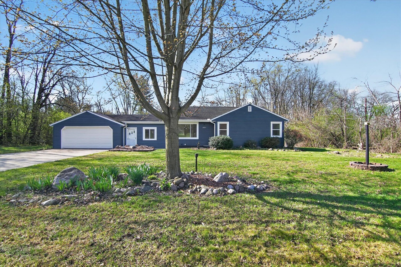 2883 W Parnall Road, Jackson, MI, 49201-9082