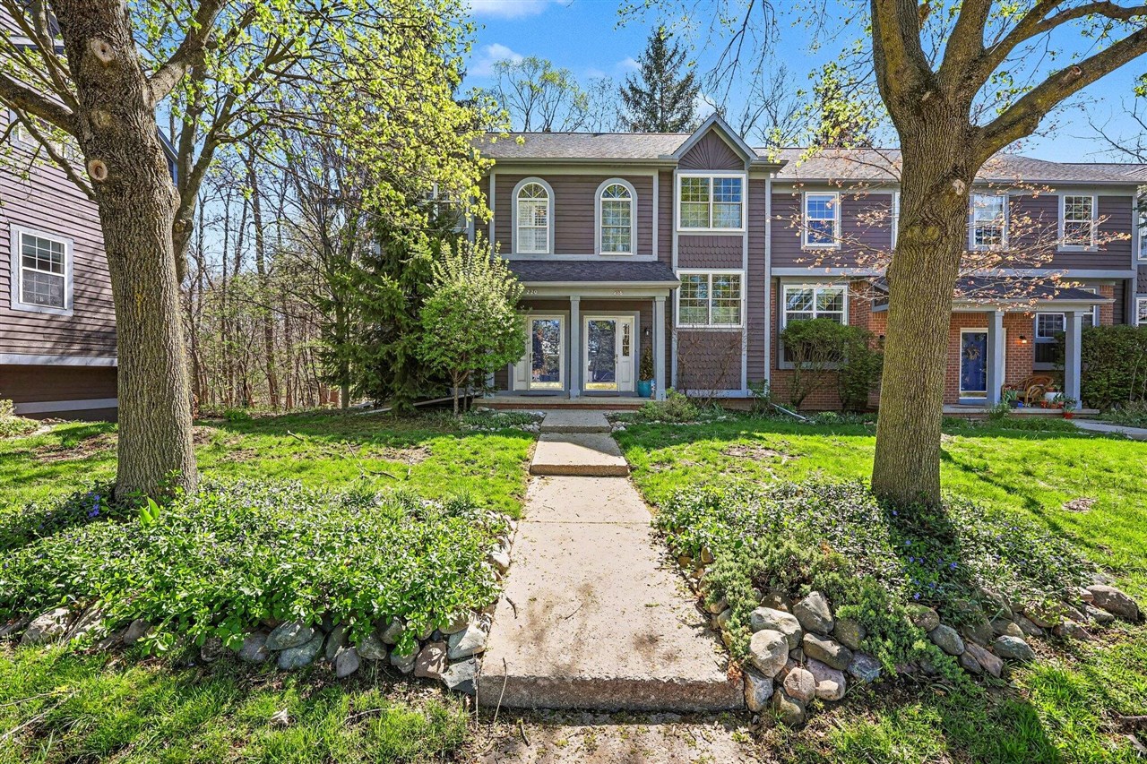 220 Lyn Anne Court, Ann Arbor, MI, 48103-3400