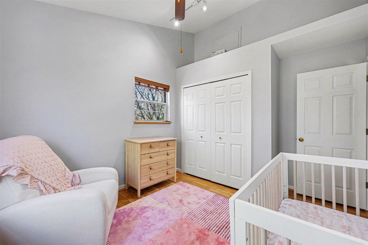 220 Lyn Anne Court, Ann Arbor, MI, 48103-3400