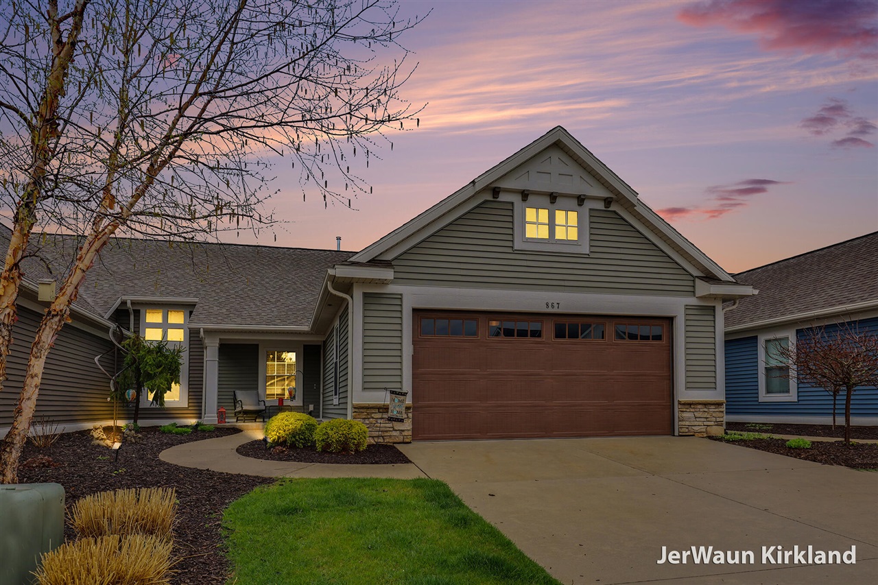 15664 Hunter Grove, Livonia, MI, 48154 1729