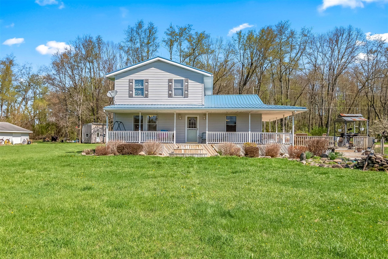 320 Jonesville Road, Jonesville, MI, 49250-9692