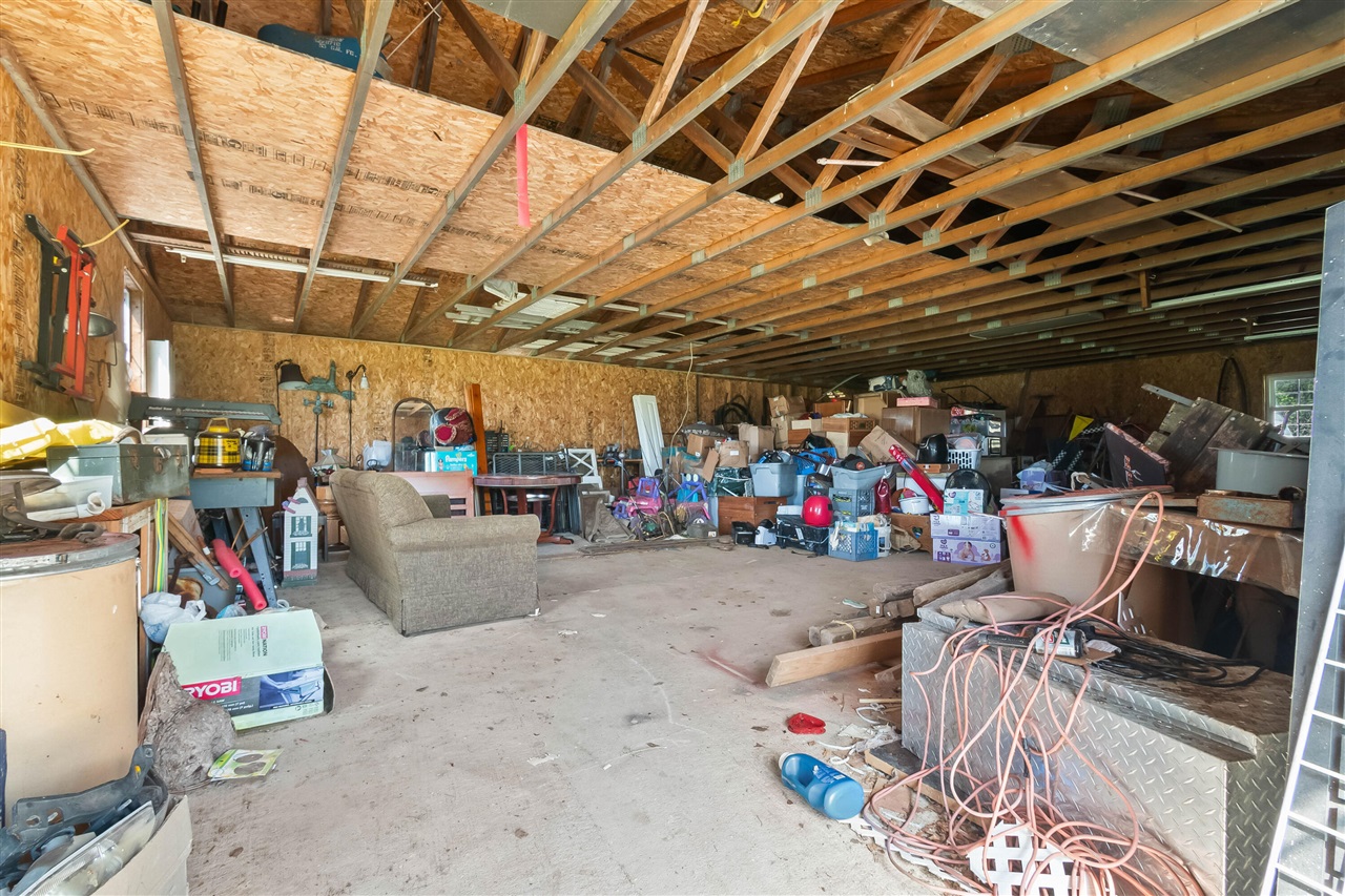 320 Jonesville Road, Jonesville, MI, 49250-9692