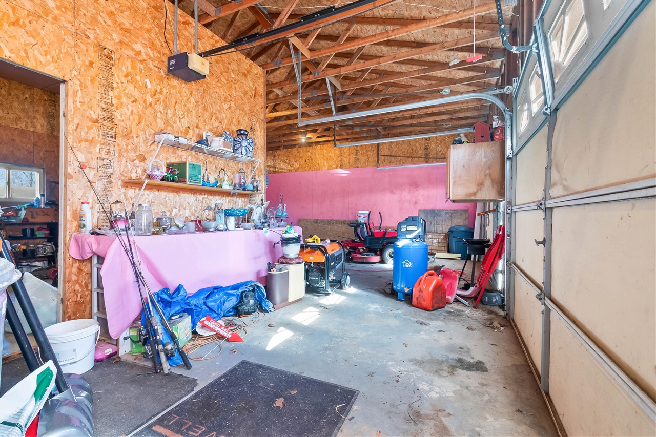 320 Jonesville Road, Jonesville, MI, 49250-9692