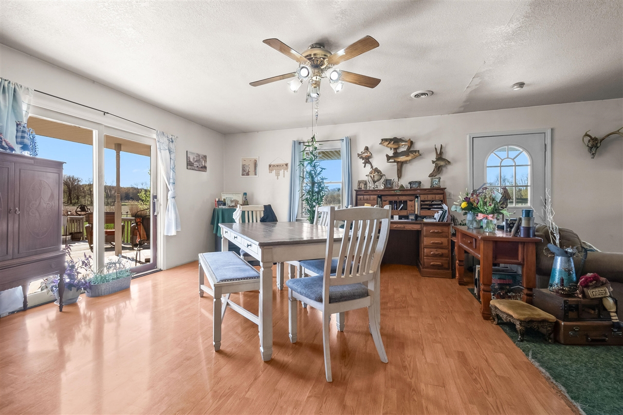 320 Jonesville Road, Jonesville, MI, 49250-9692