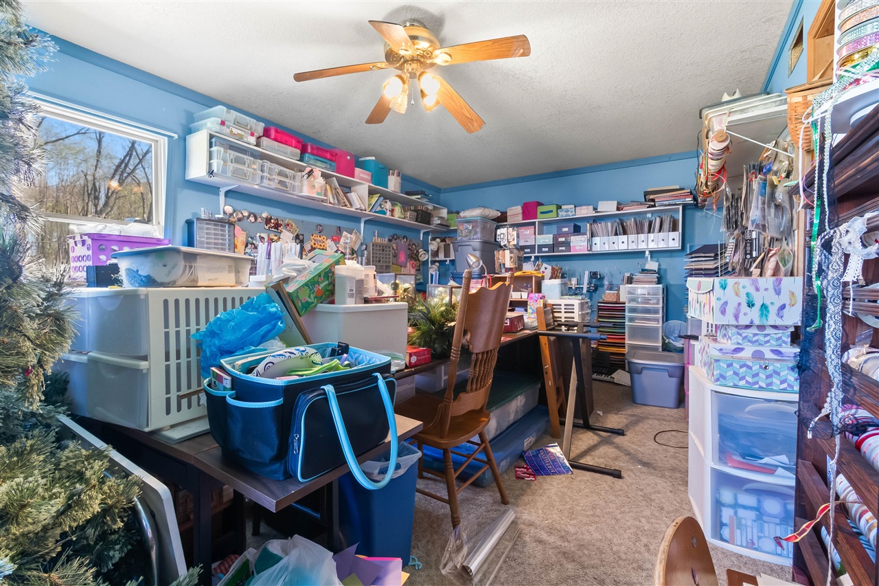 320 Jonesville Road, Jonesville, MI, 49250-9692