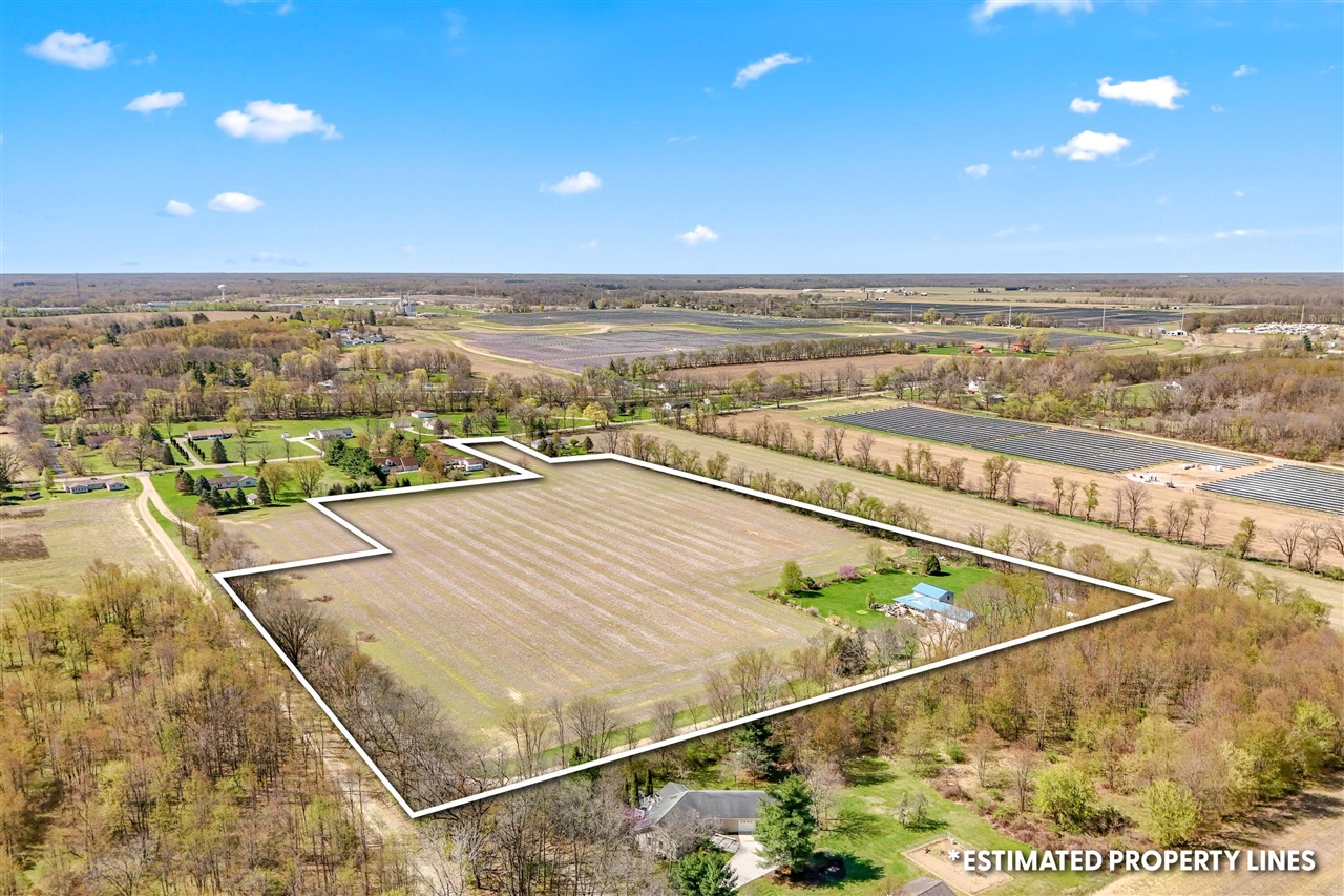 320 Jonesville Road, Jonesville, MI, 49250-9692