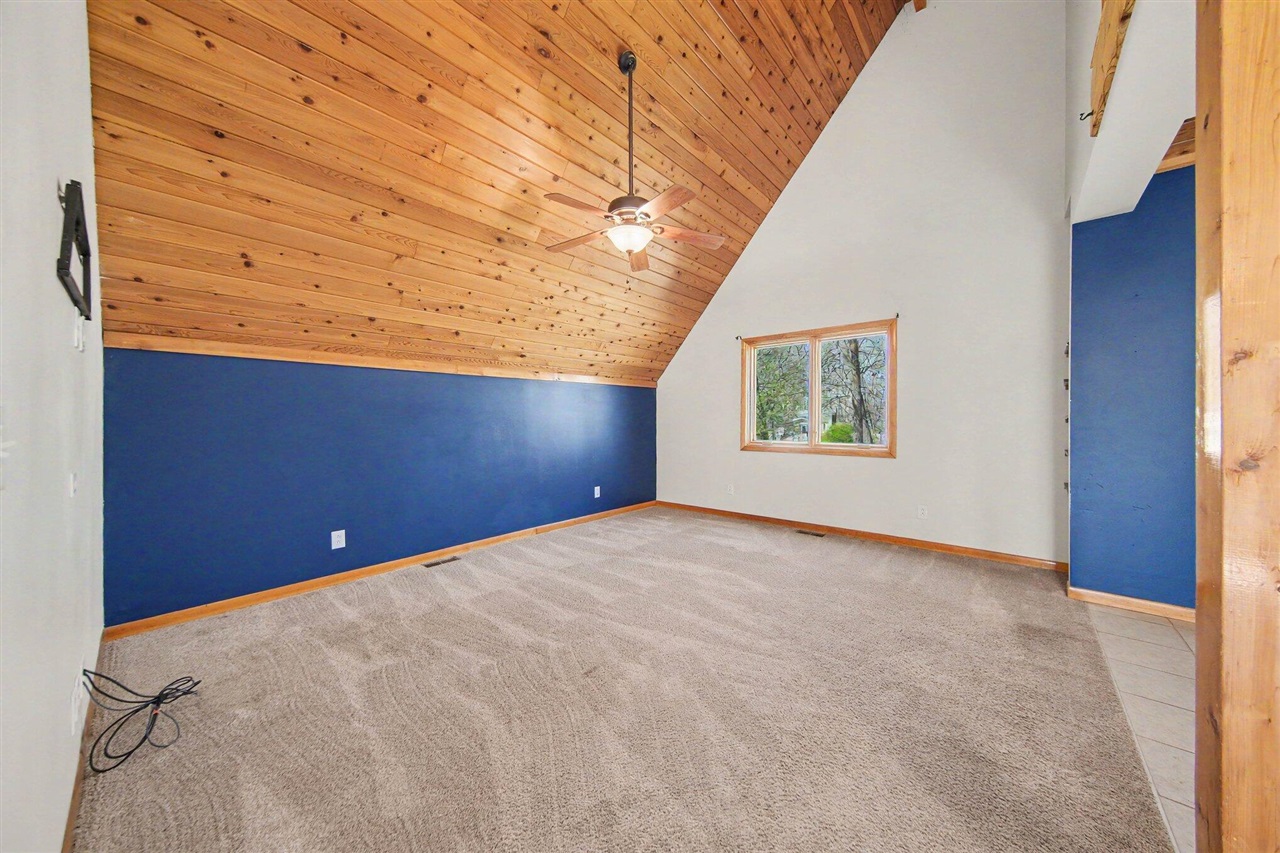 1235 Winifred Street, Jackson, MI, 49202-1946