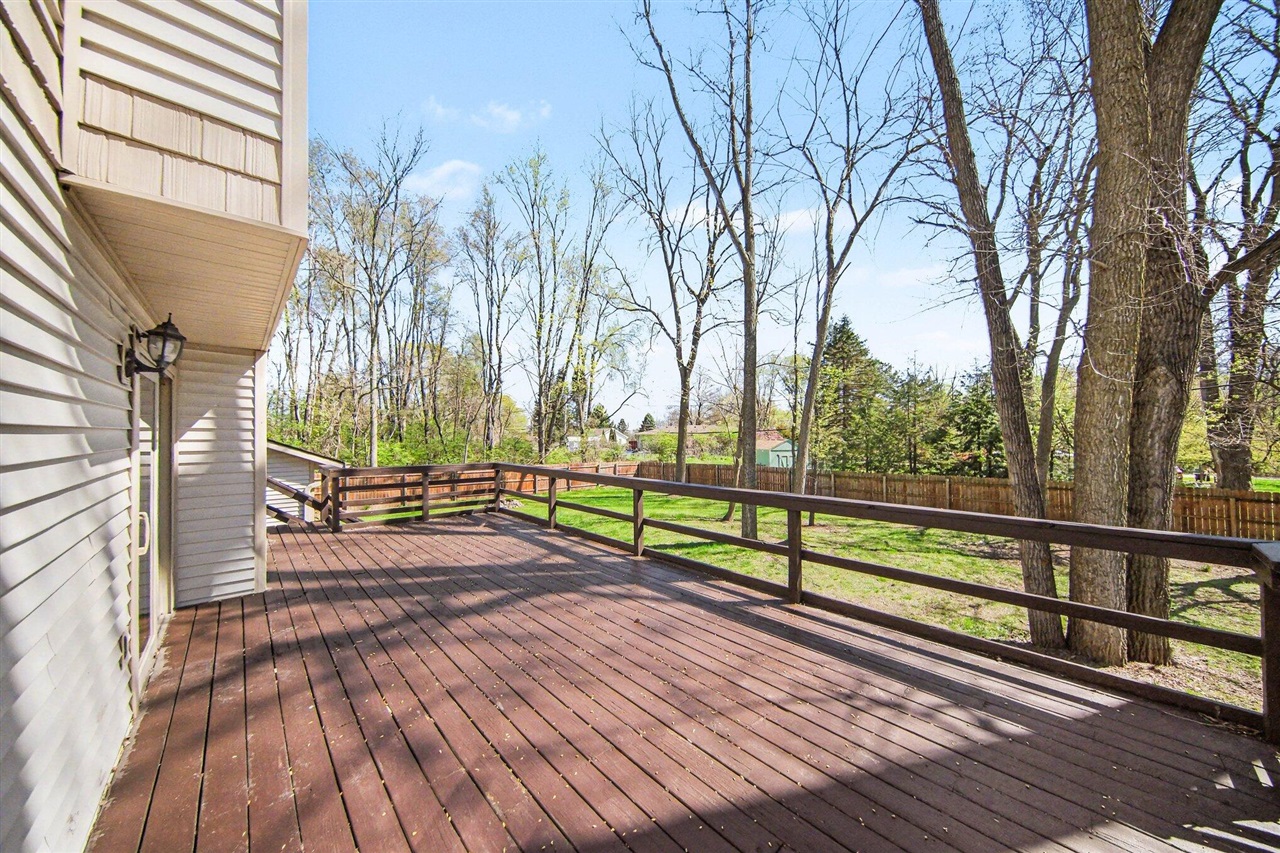1235 Winifred Street, Jackson, MI, 49202-1946