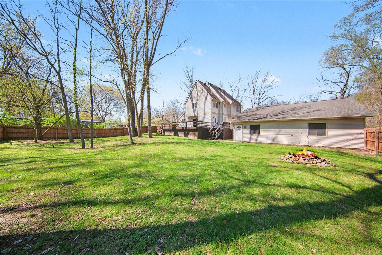 1235 Winifred Street, Jackson, MI, 49202-1946