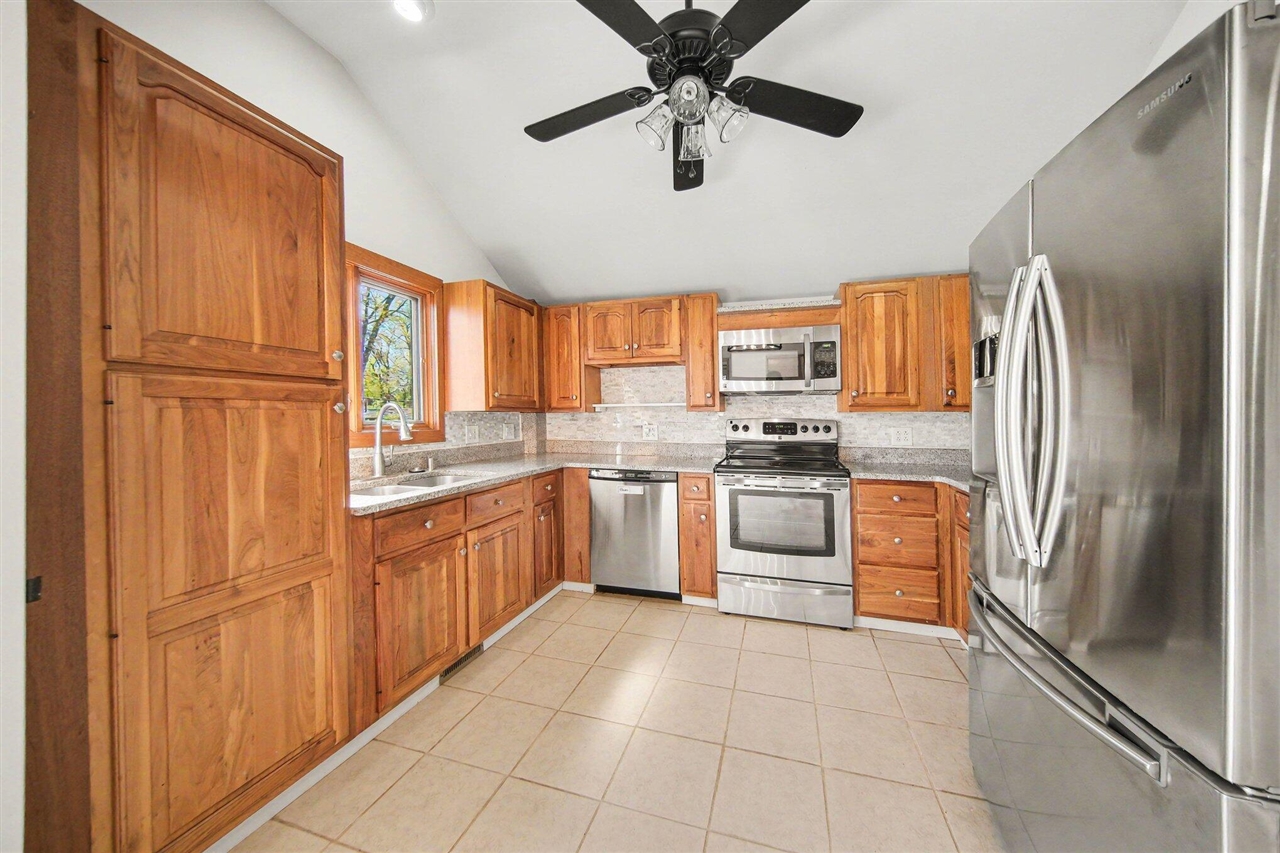 1235 Winifred Street, Jackson, MI, 49202-1946