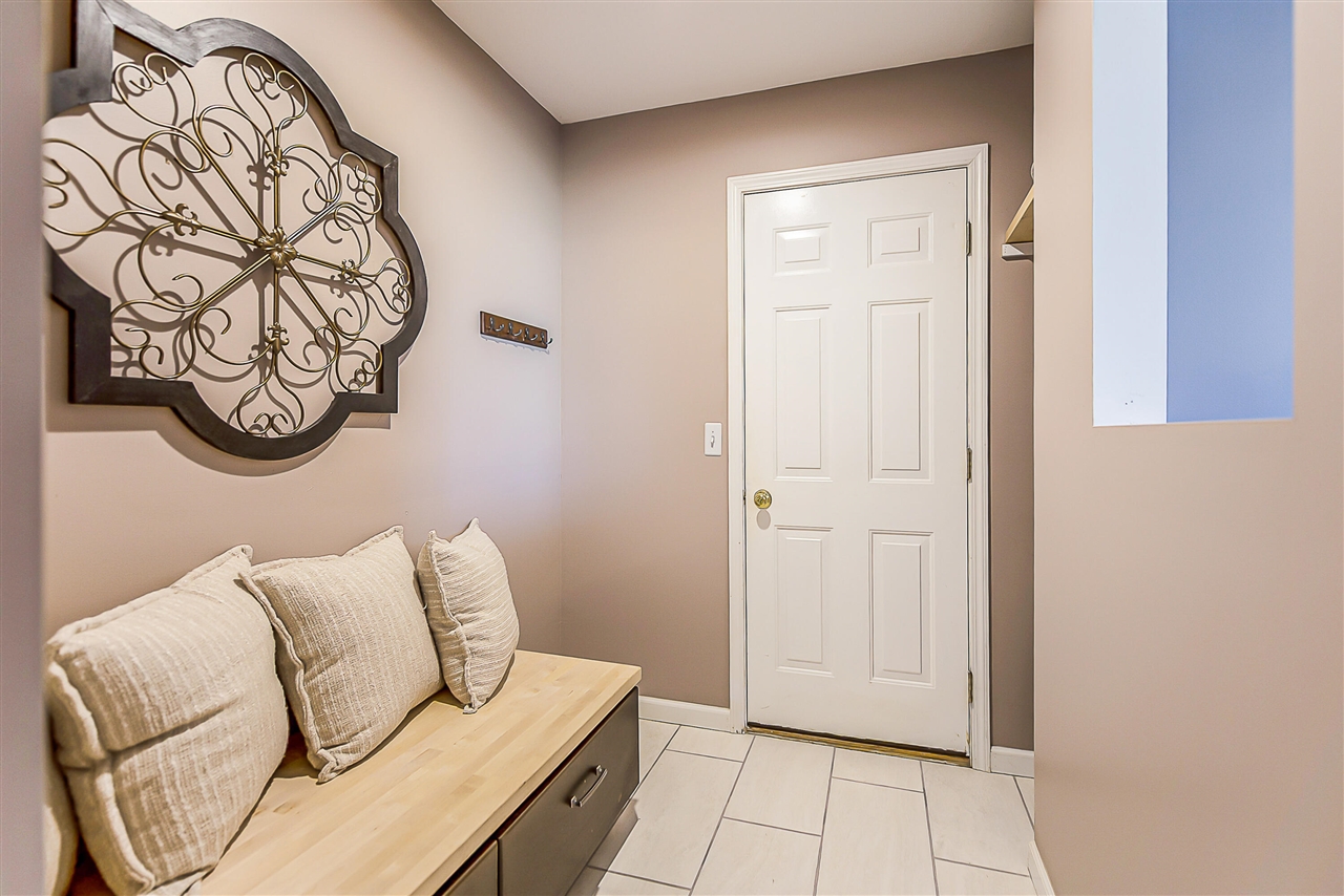 17275 Garvey Road, Chelsea, MI, 48118-9328