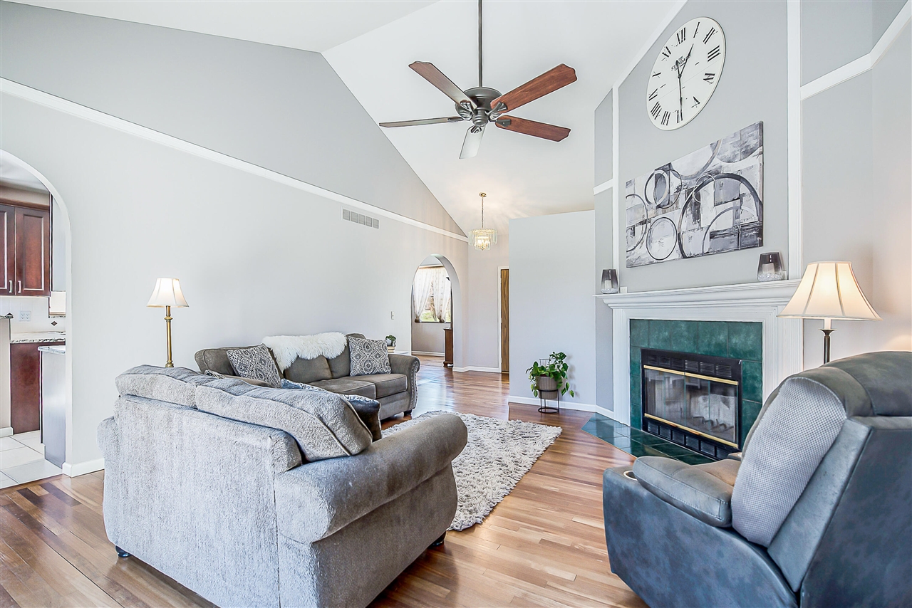 17275 Garvey Road, Chelsea, MI, 48118-9328