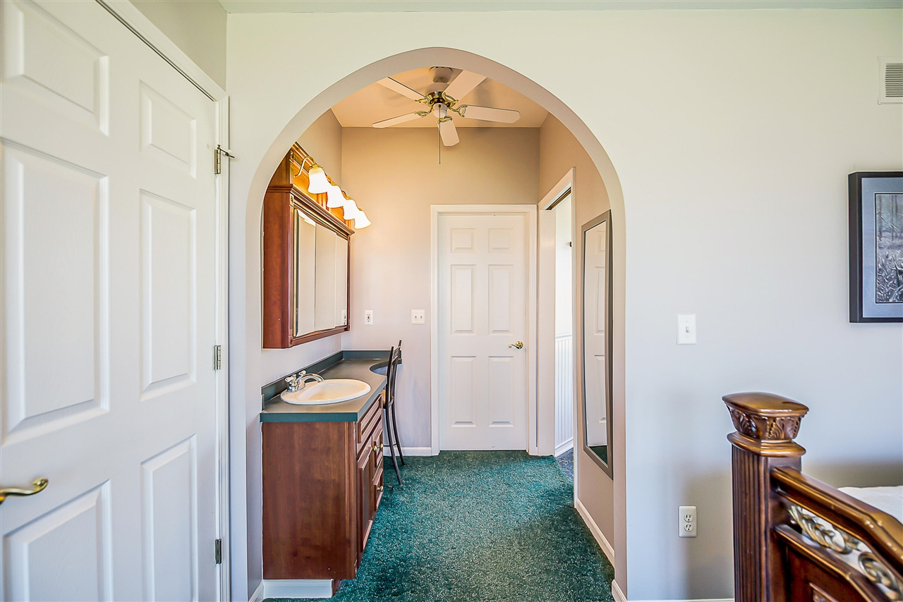 17275 Garvey Road, Chelsea, MI, 48118-9328