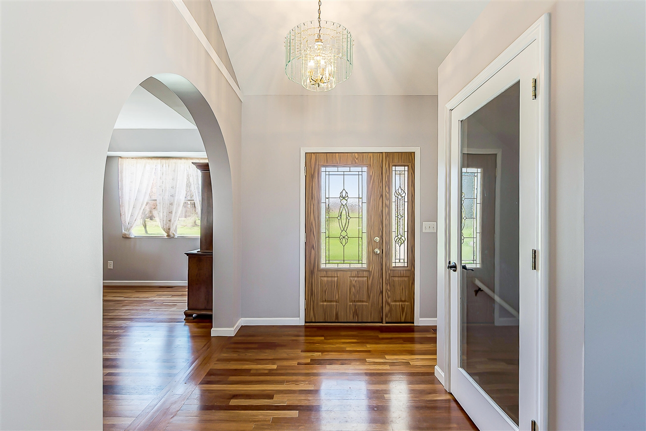 17275 Garvey Road, Chelsea, MI, 48118-9328