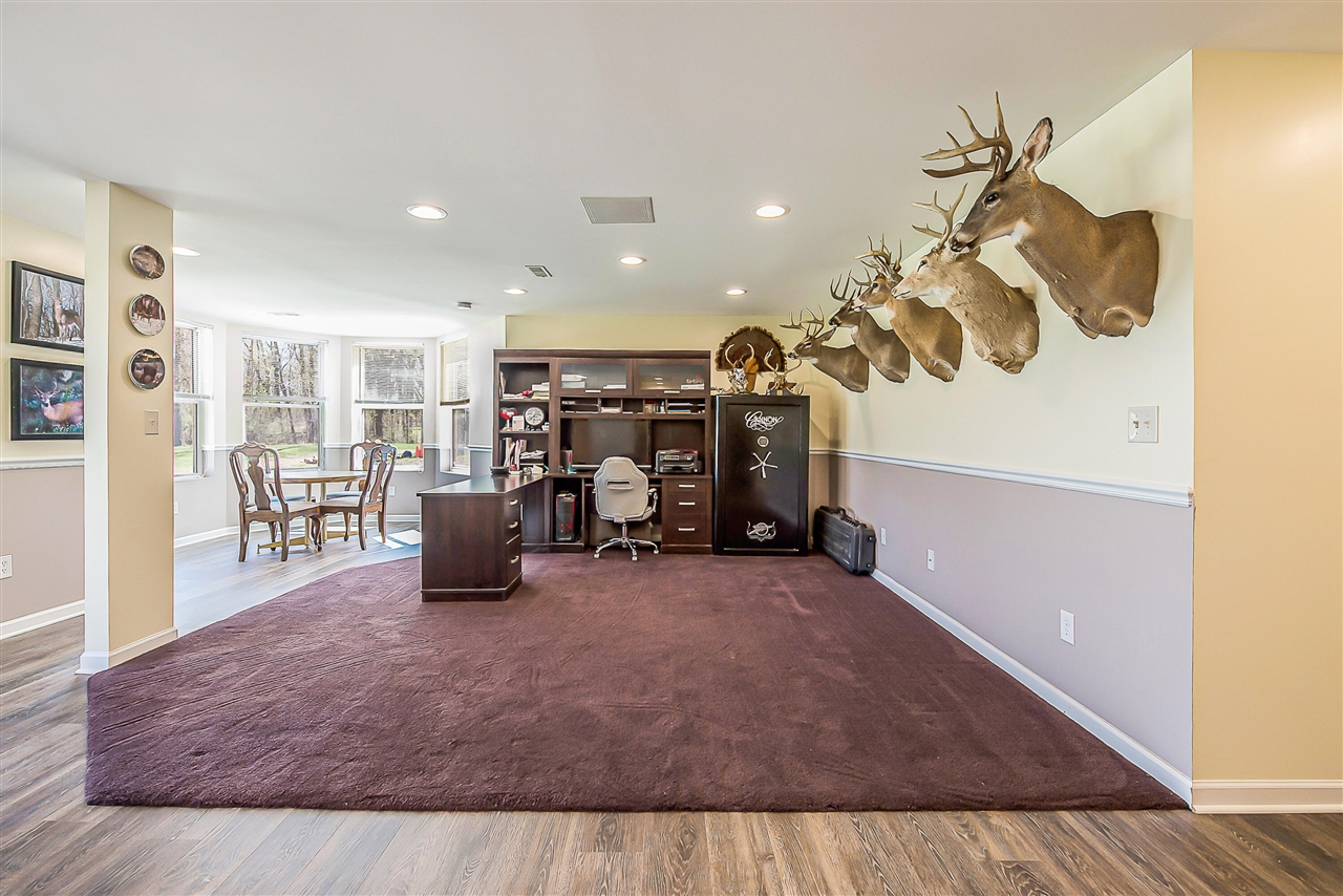 17275 Garvey Road, Chelsea, MI, 48118-9328