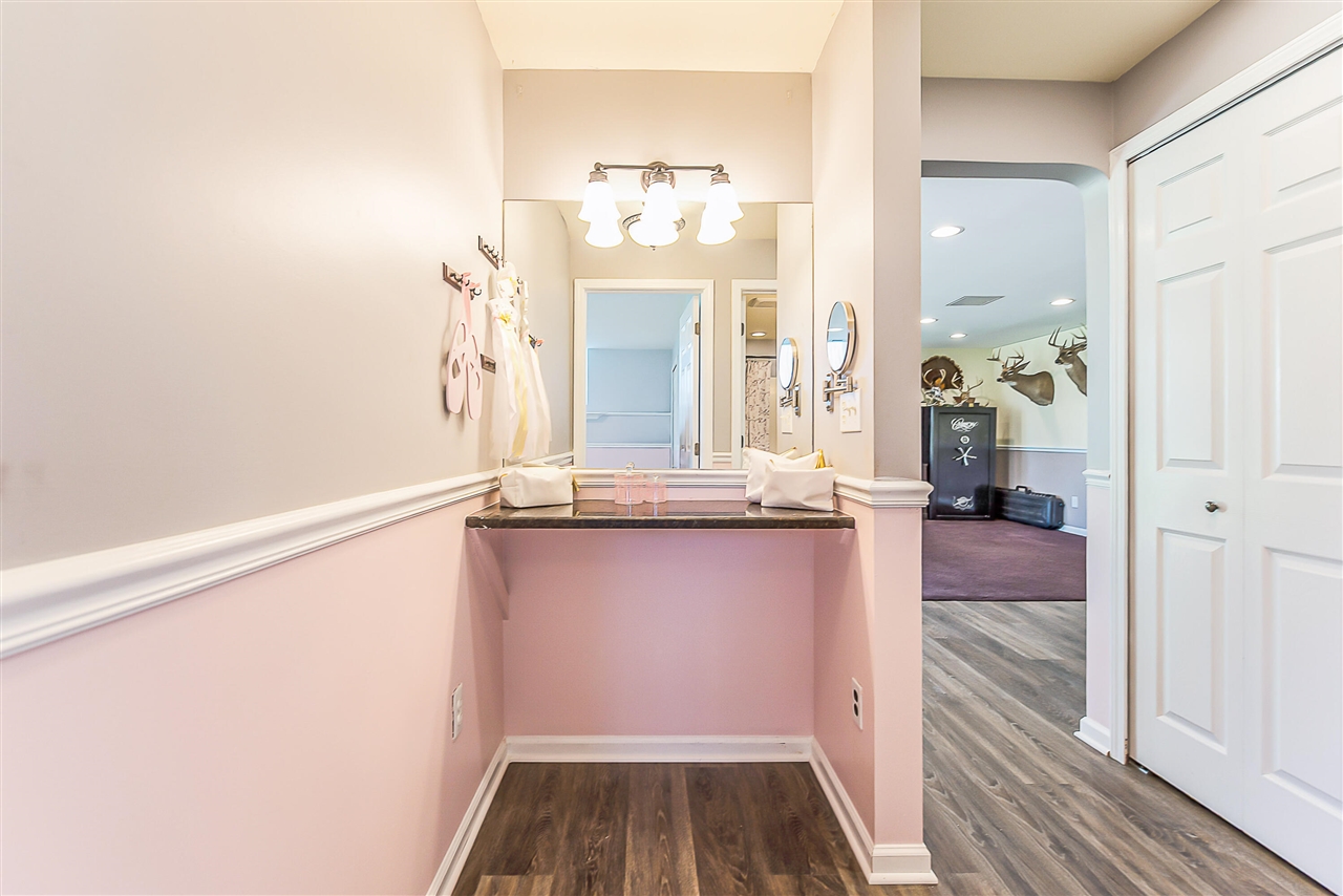 17275 Garvey Road, Chelsea, MI, 48118-9328