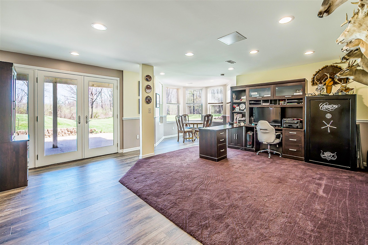 17275 Garvey Road, Chelsea, MI, 48118-9328