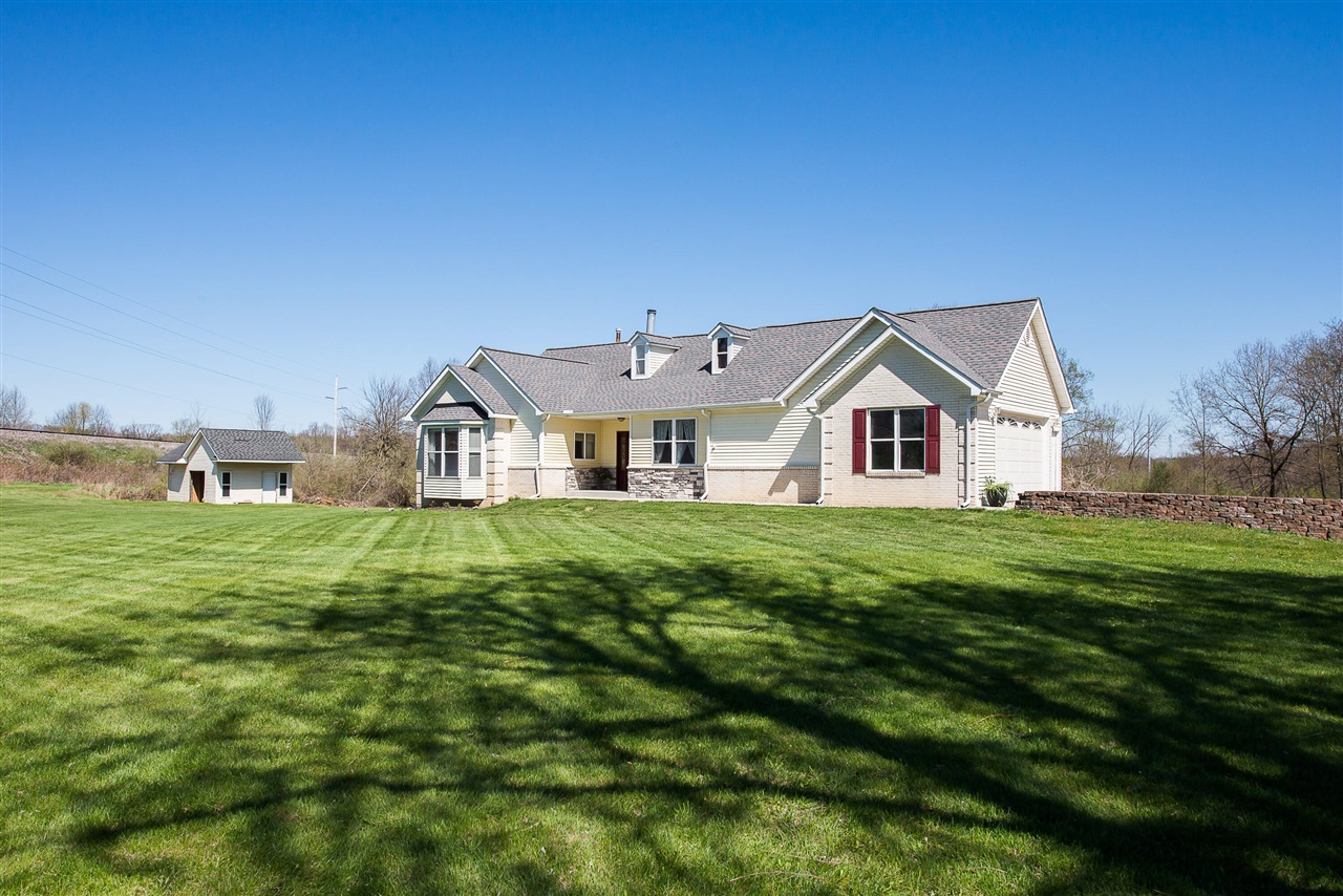 17275 Garvey Road, Chelsea, MI, 48118-9328