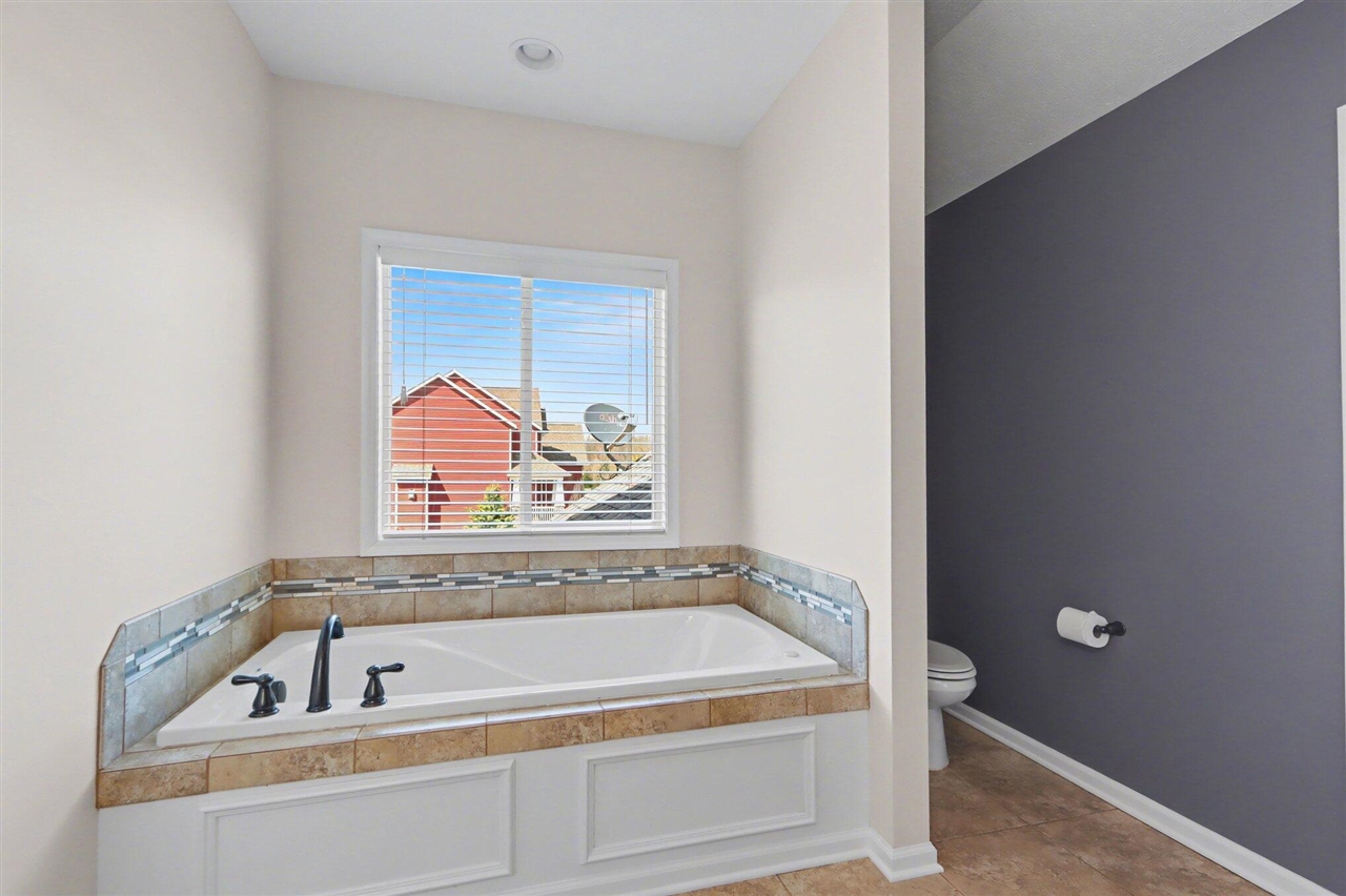 7774 Drake Ridge, Kalamazoo, MI, 49009