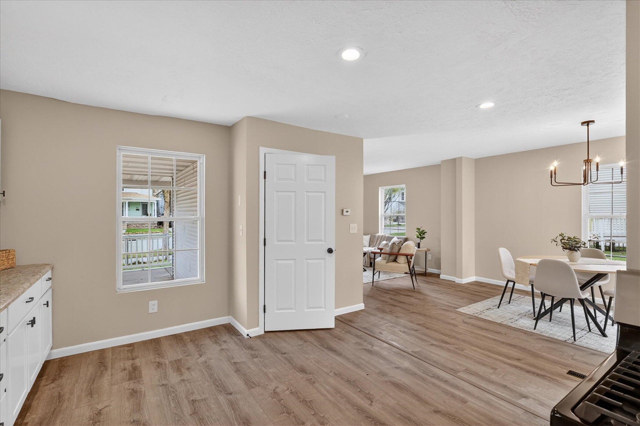 1039 Cass Avenue, Grand Rapids, MI, 49507-1119