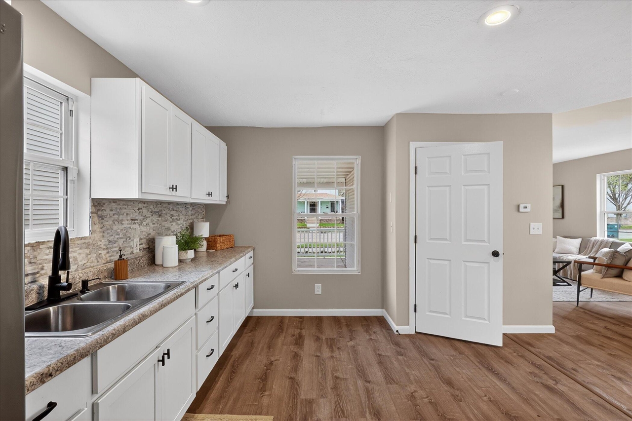 1039 Cass Avenue, Grand Rapids, MI, 49507-1119