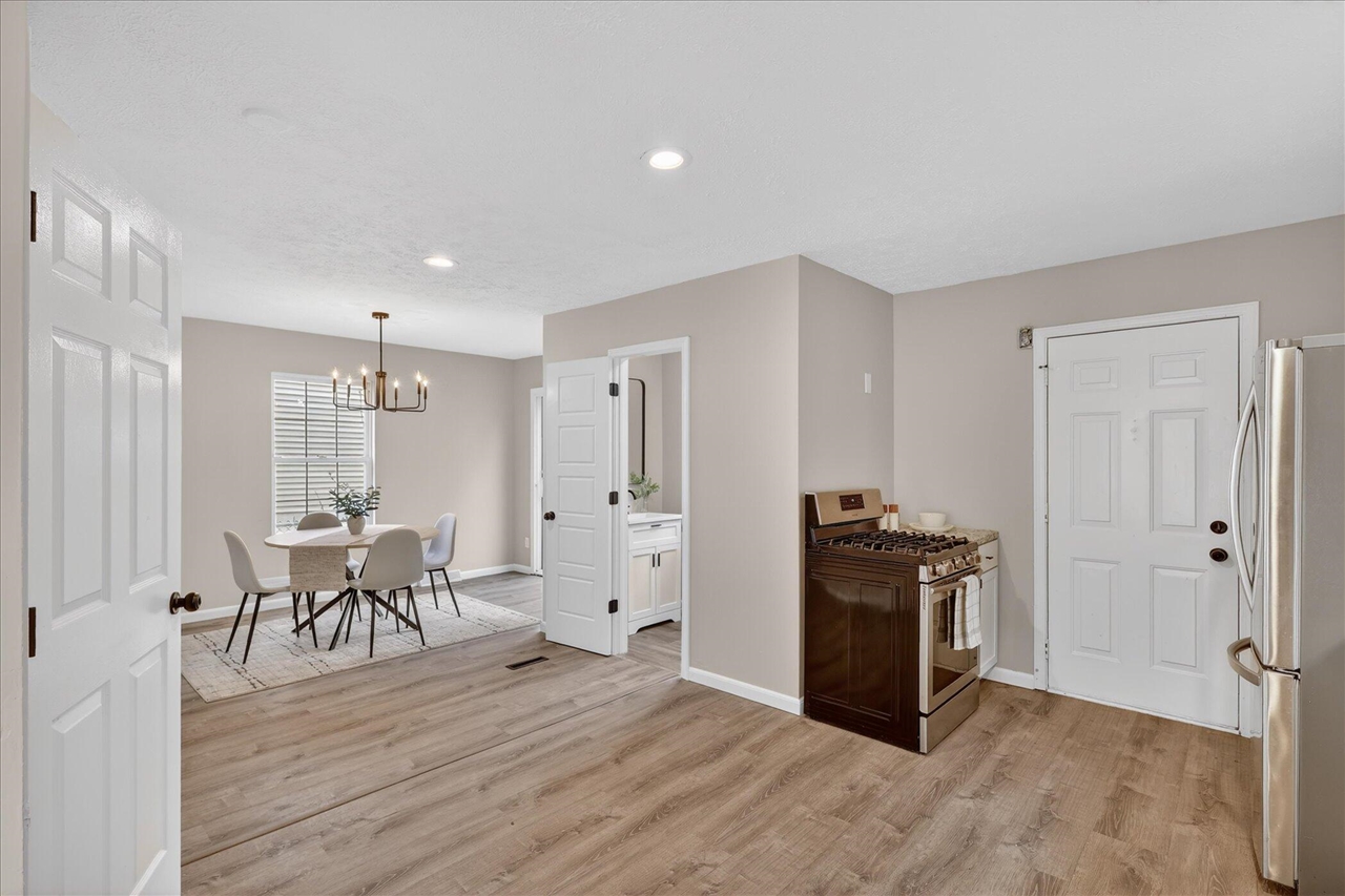 1039 Cass Avenue, Grand Rapids, MI, 49507-1119