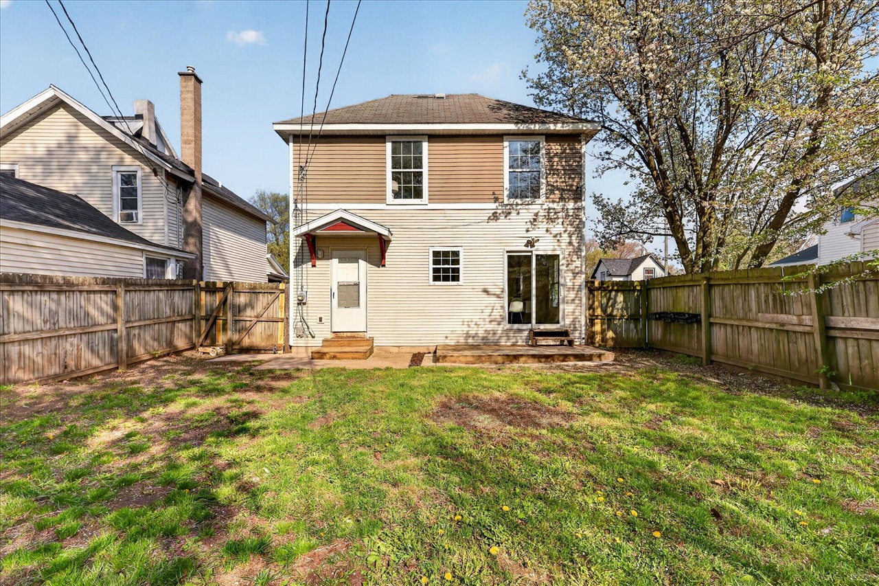 1039 Cass Avenue, Grand Rapids, MI, 49507-1119