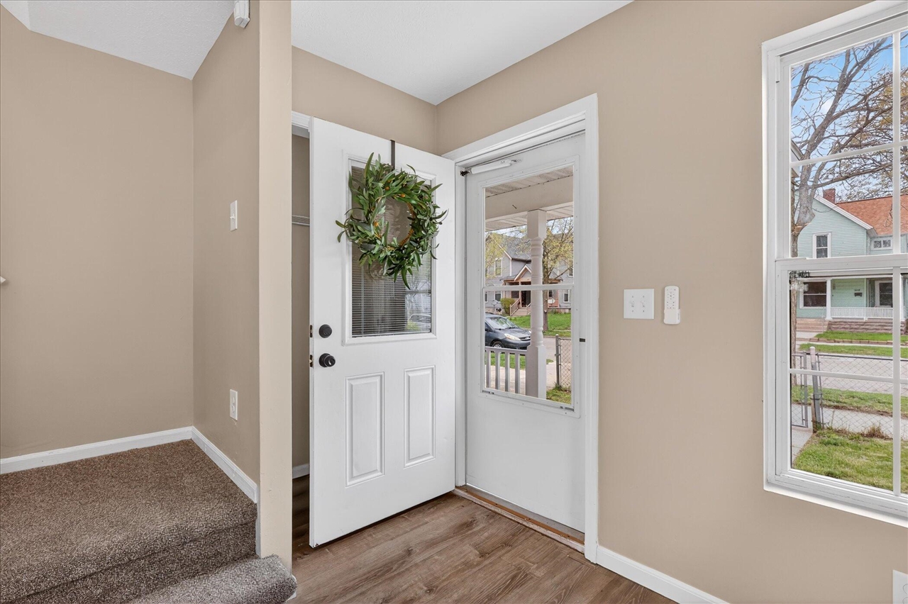 1039 Cass Avenue, Grand Rapids, MI, 49507-1119