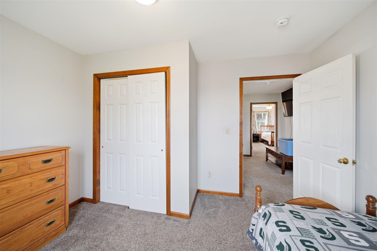 14912 Devereaux Road, Albion, MI, 49224-9117
