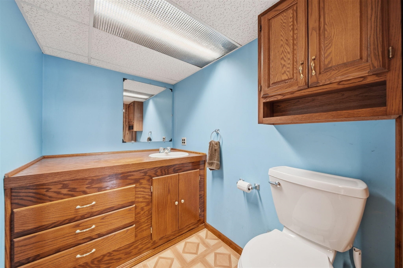 14912 Devereaux Road, Albion, MI, 49224-9117