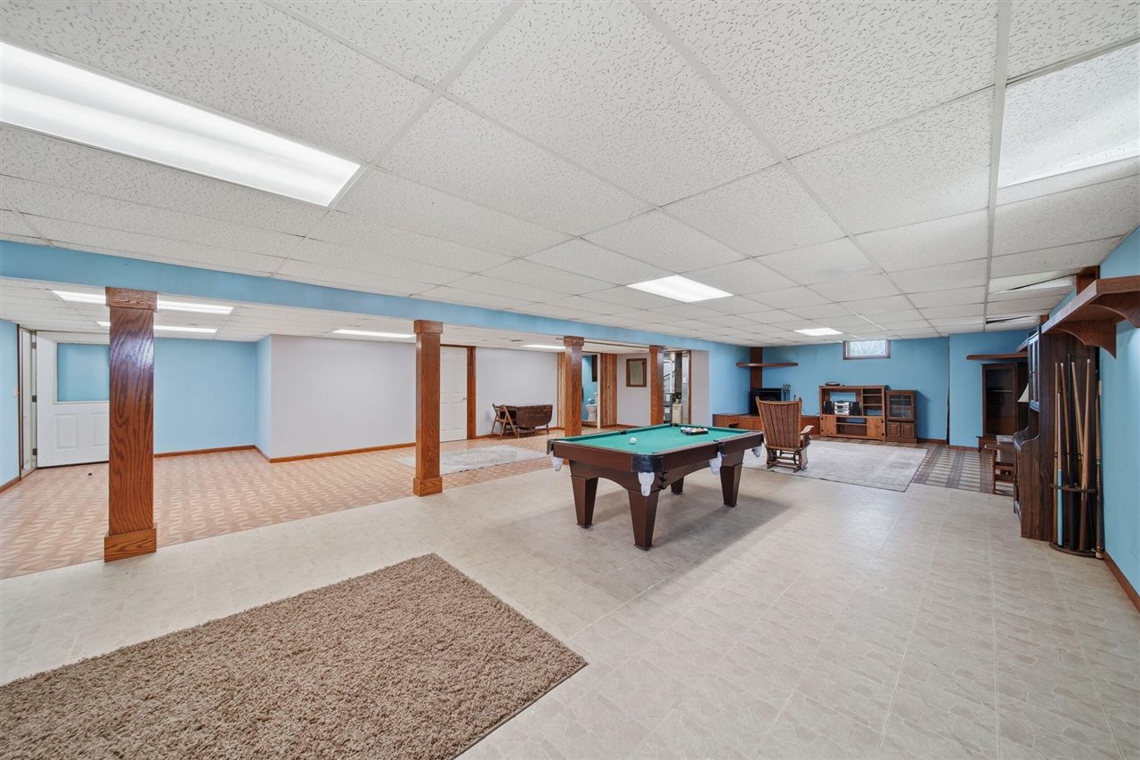 14912 Devereaux Road, Albion, MI, 49224-9117