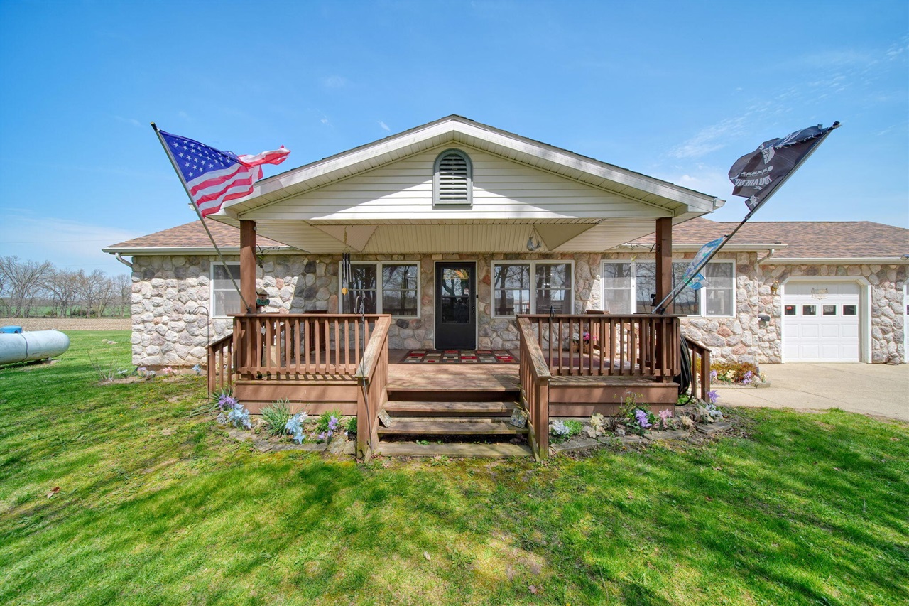 14912 Devereaux Road, Albion, MI, 49224-9117
