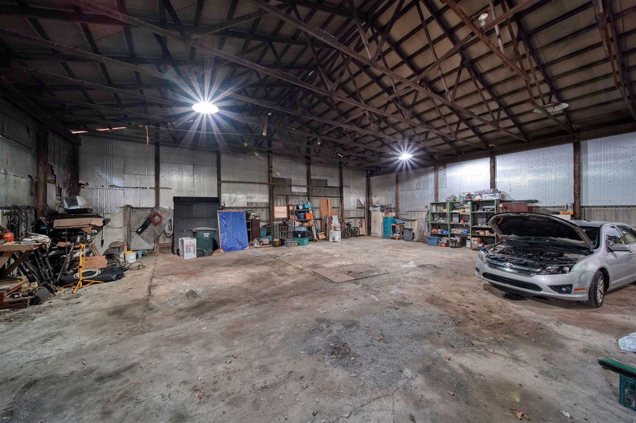 14912 Devereaux Road, Albion, MI, 49224-9117