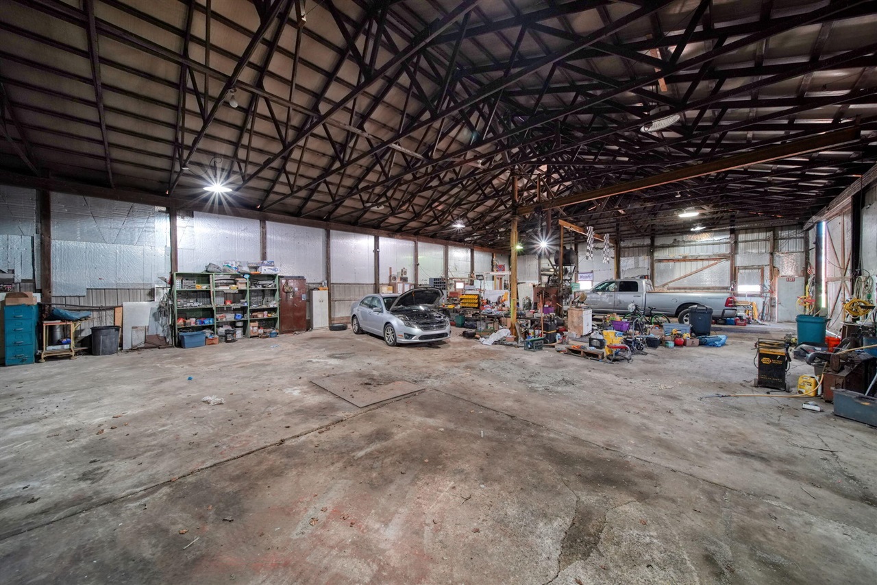 14912 Devereaux Road, Albion, MI, 49224-9117