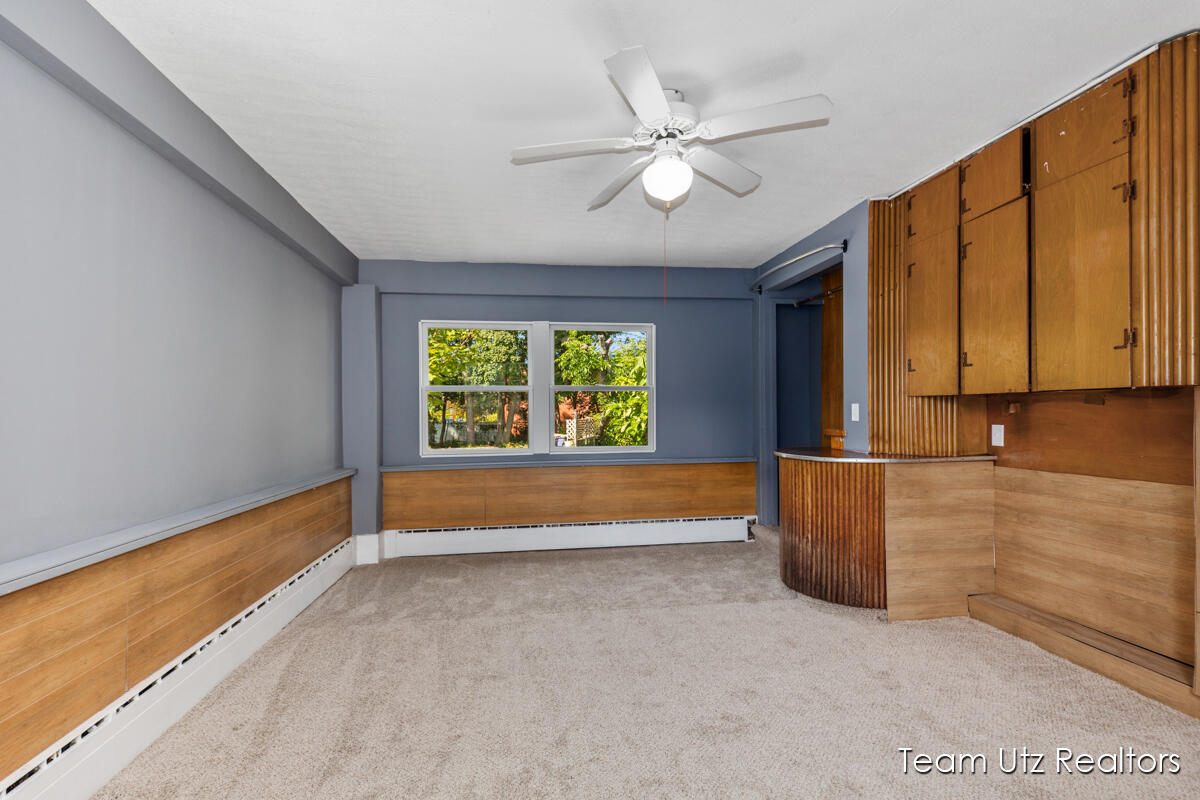 917 Jefferson Avenue, Grand Rapids, MI, 49507-1149