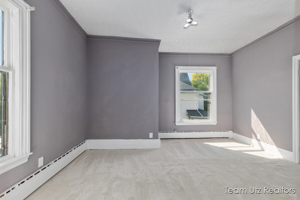 917 Jefferson Avenue, Grand Rapids, MI, 49507-1149