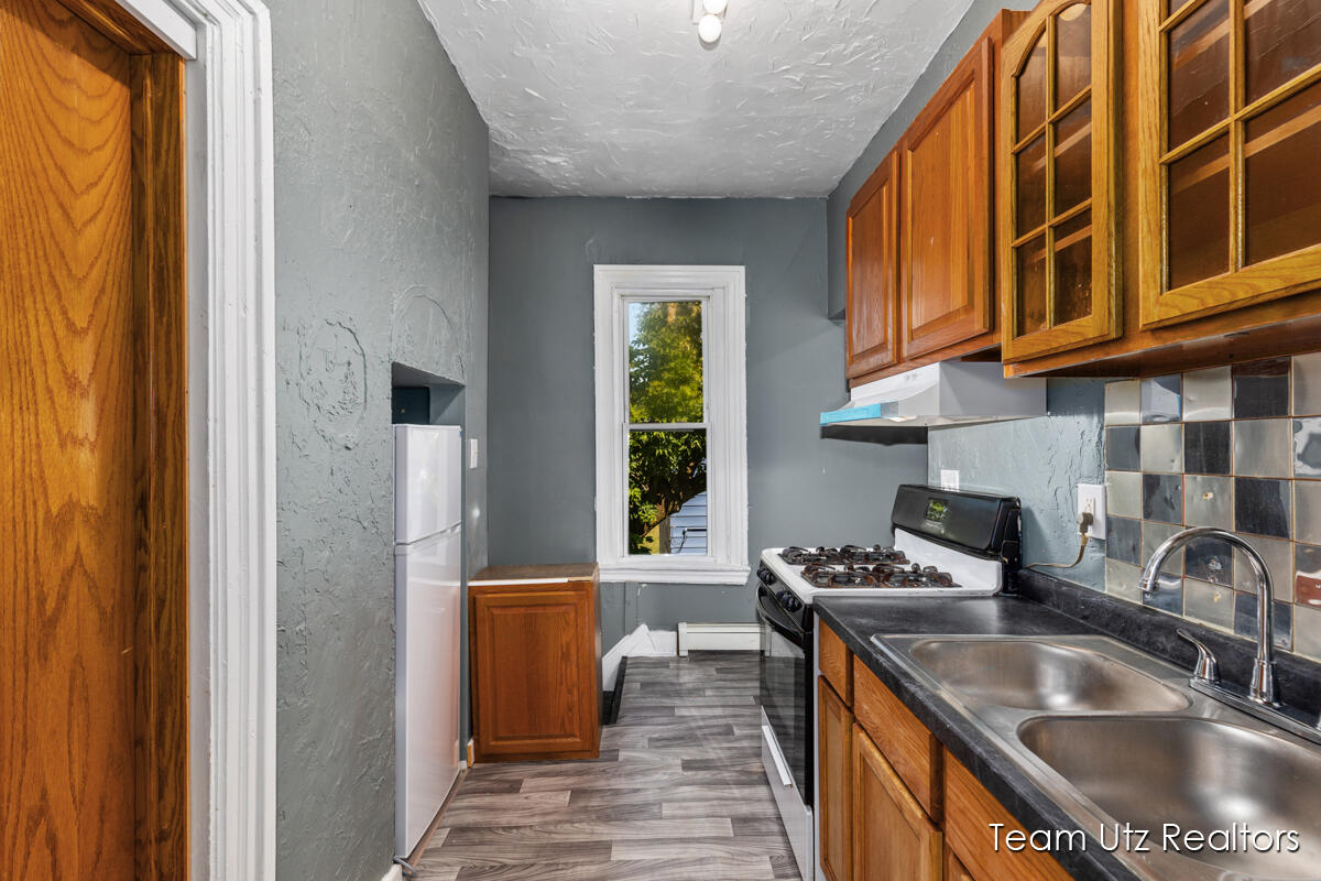 917 Jefferson Avenue, Grand Rapids, MI, 49507-1149