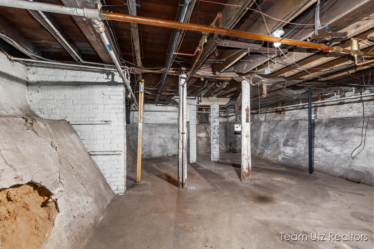 917 Jefferson Avenue, Grand Rapids, MI, 49507-1149