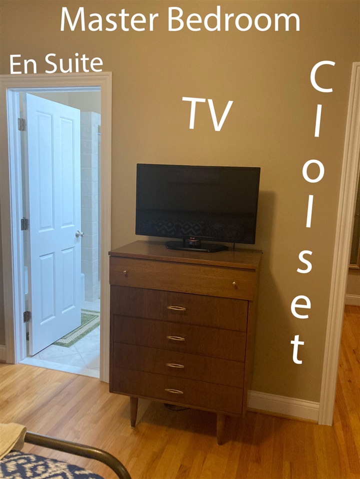 5875 W Michigan Avenue, Pentwater, MI, 49449-8906