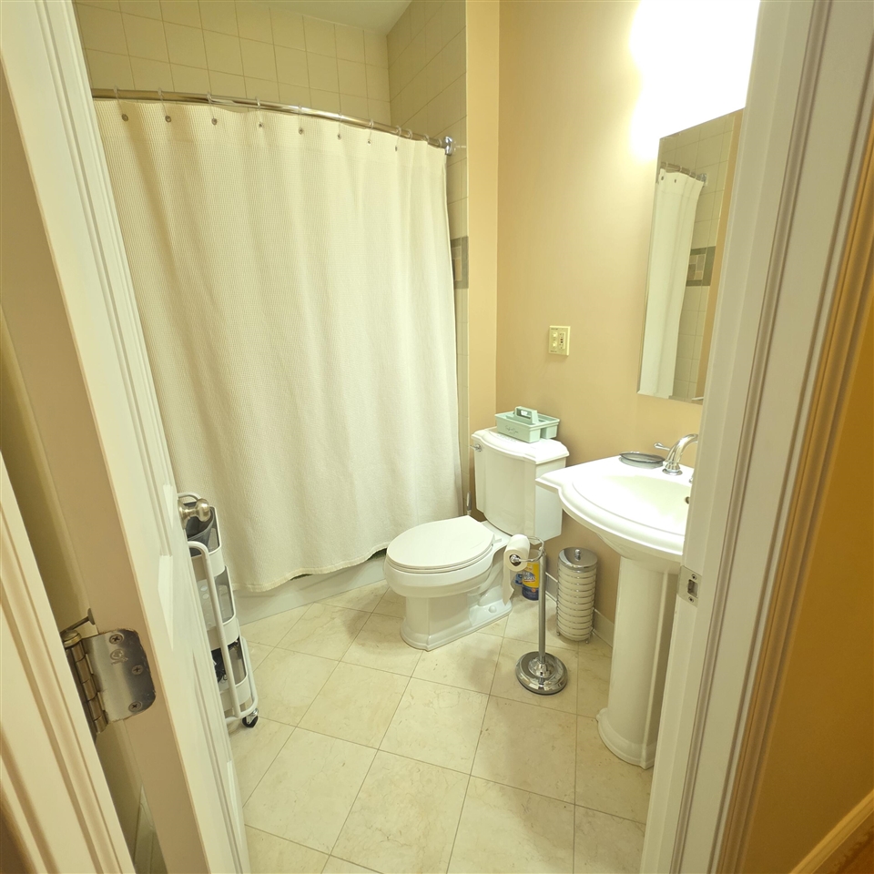 5875 W Michigan Avenue, Pentwater, MI, 49449-8906