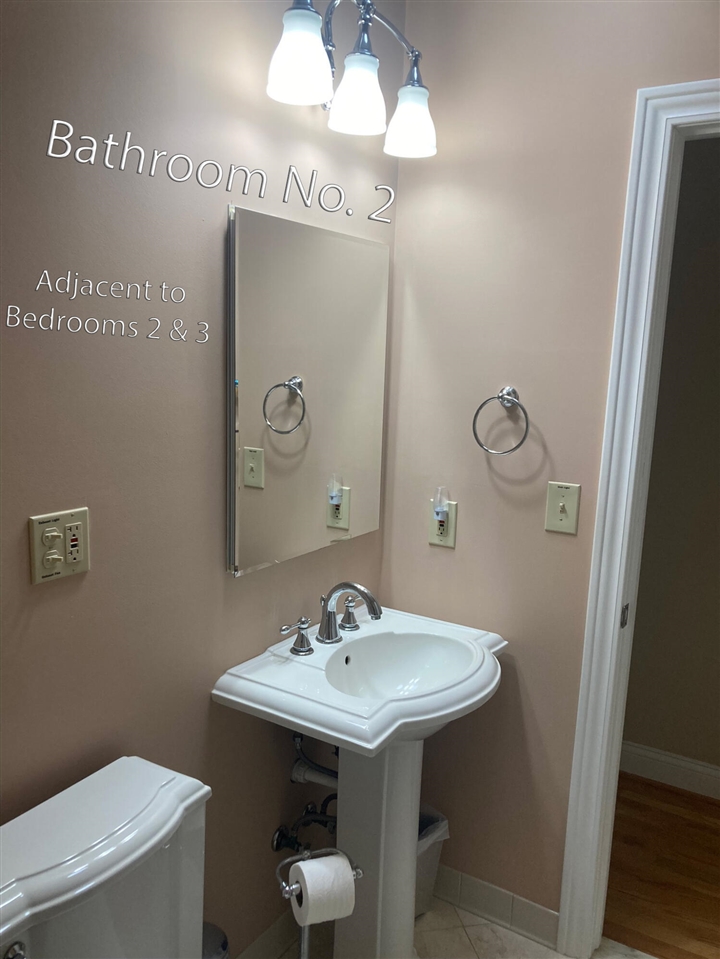 5875 W Michigan Avenue, Pentwater, MI, 49449-8906