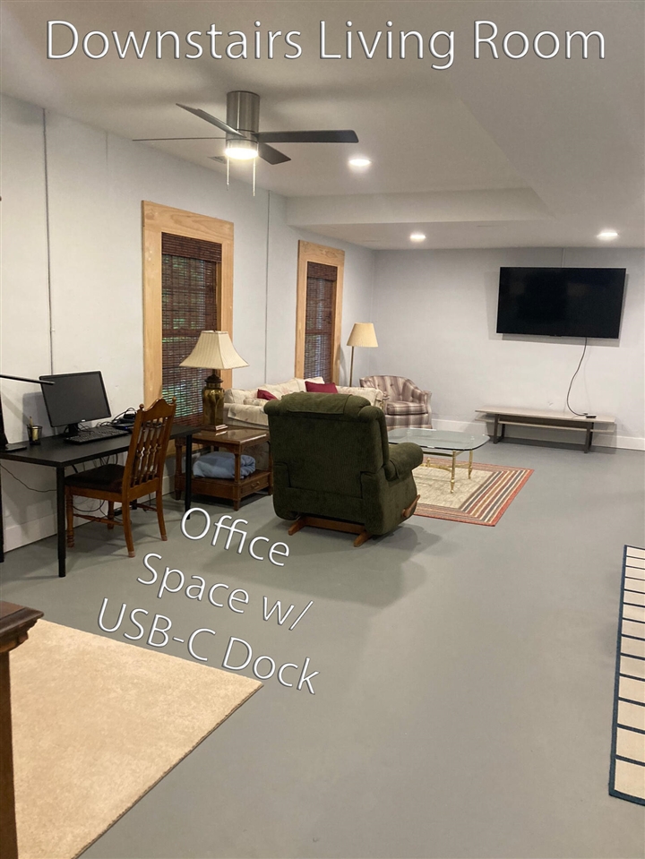 5875 W Michigan Avenue, Pentwater, MI, 49449-8906